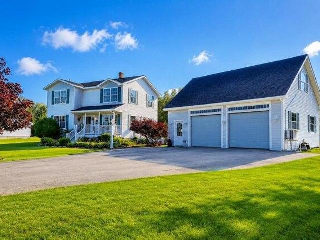 House for sale in Hermon, Maine