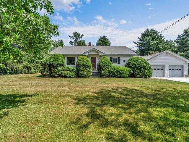 House for sale in Hermon, Maine