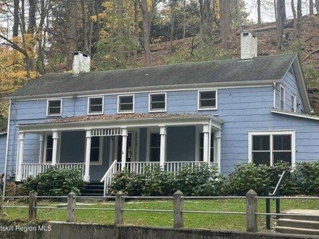 House for sale in Lloyd, New York