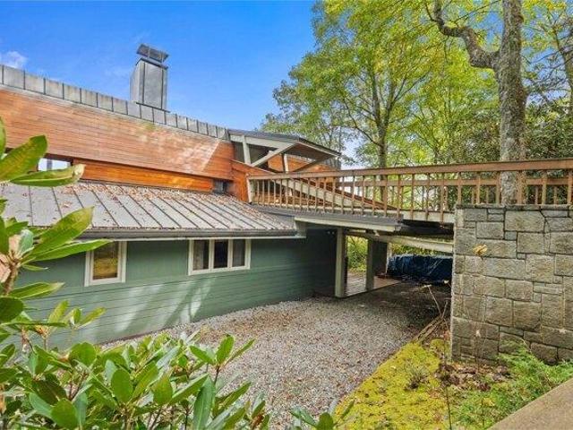 House for sale in Highlands, North Carolina