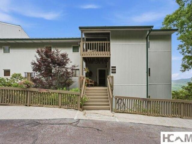 Condo for sale in Highlands, North Carolina
