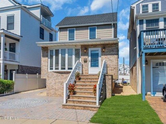 House for sale in Highlands, Monmouth County