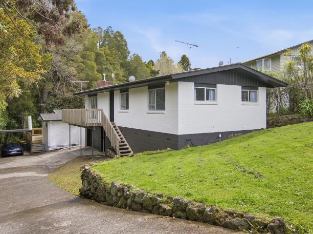 House for rent in Hillcrest, Kaipātiki