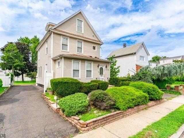 House for sale in Hillside, New Jersey