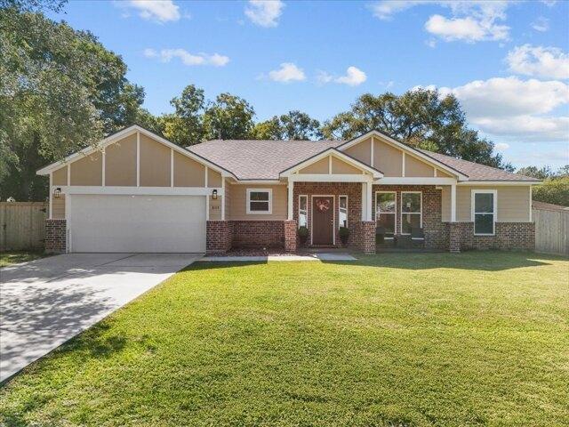 House for sale in Hitchcock, Texas