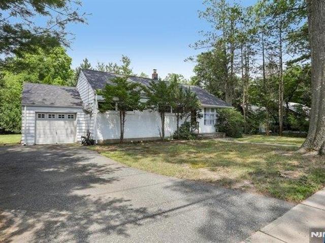 House for sale in Ho Ho Kus, New Jersey