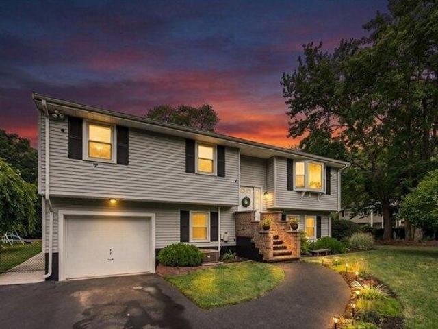 House for sale in Holbrook, Massachusetts