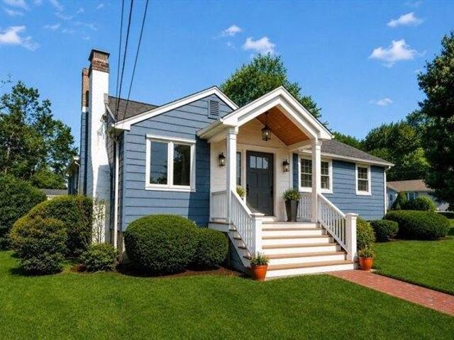 House for sale in Holbrook, Massachusetts