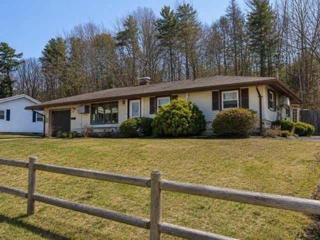 House for sale in Holbrook, Massachusetts
