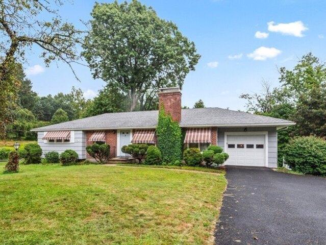House for sale in Holden, Worcester County