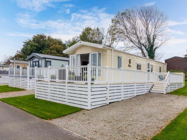 Park Home for sale in Crantock, Cubert