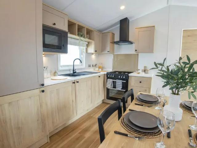 Park Home for sale in Kelsale cum Carlton, Eastbridge