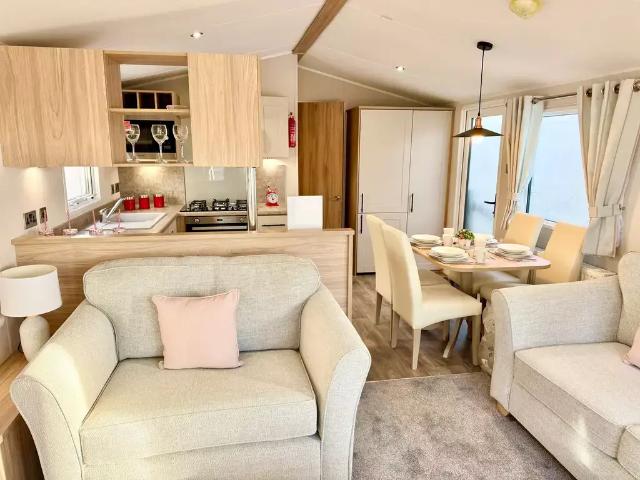 Park Home for sale in Kelsale cum Carlton, Eastbridge