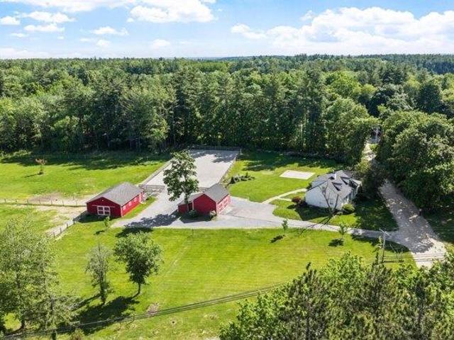 House for sale in New Hampshire