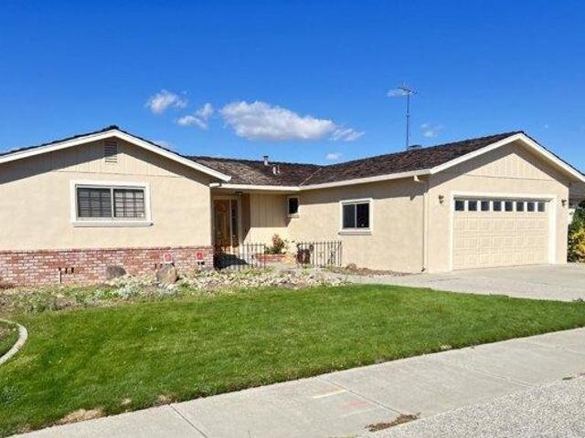 House for sale in Hollister, California