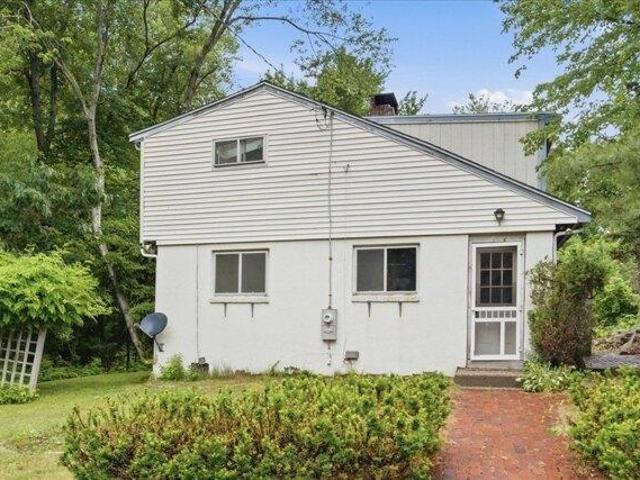 House for sale in Holliston, Massachusetts