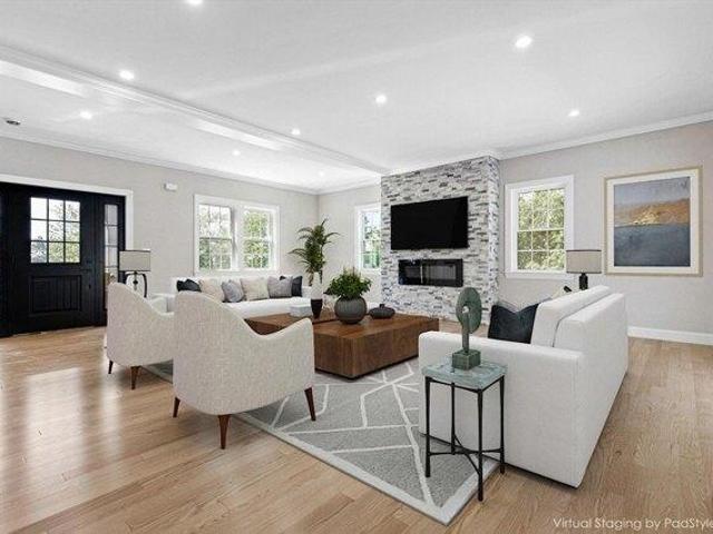 House for sale in Holliston, Massachusetts