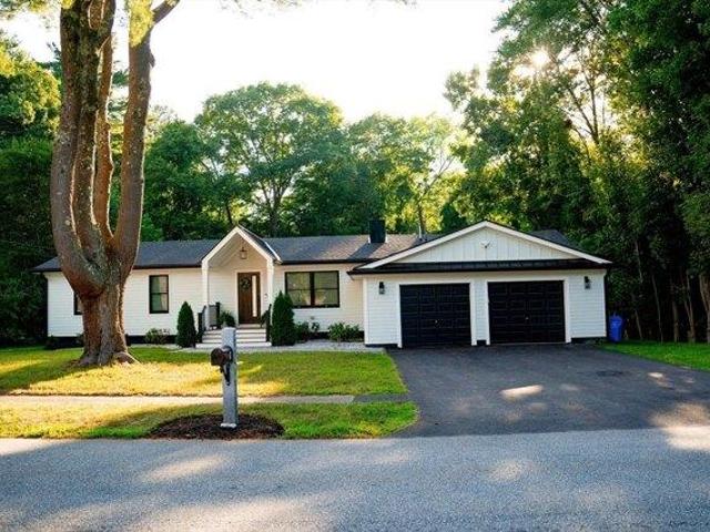 House for sale in Holliston, Massachusetts