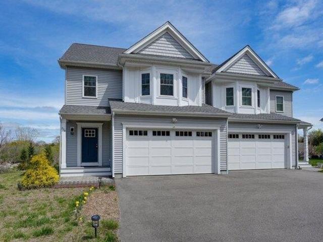 House for sale in Holliston, Massachusetts