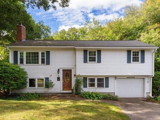 House for sale in Gooch Corners, Holliston