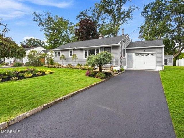 House for sale in Holmdel Township, Monmouth County