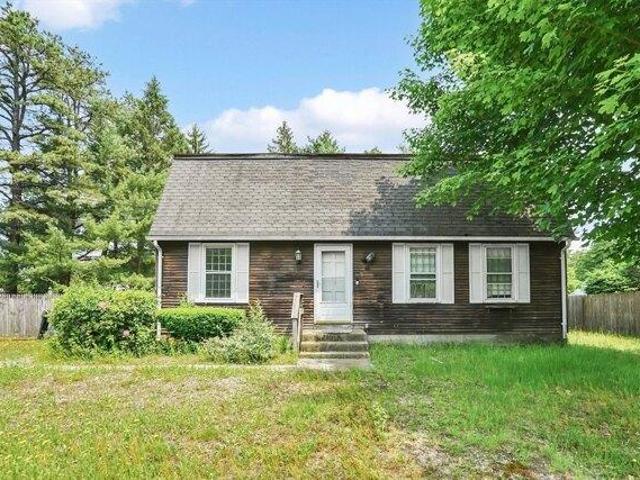 House for sale in Southampton, Massachusetts