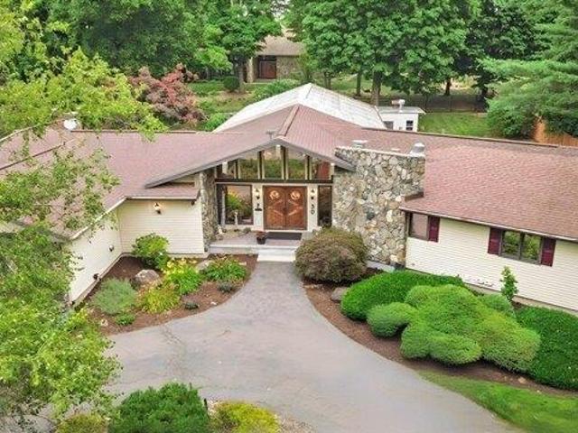 House for sale in Hampden, Massachusetts