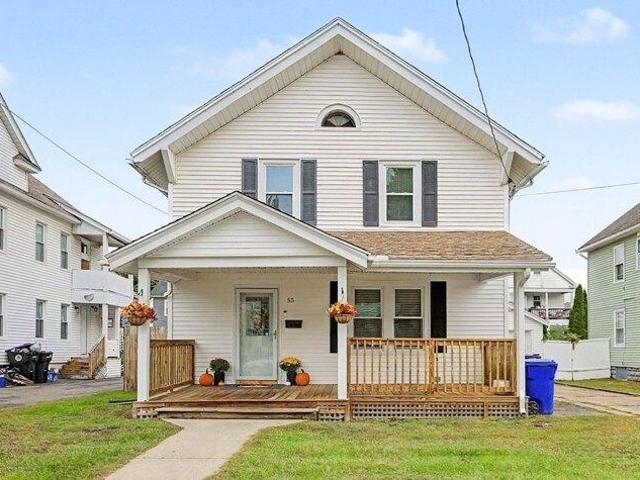 House for sale in Elmwood, Holyoke