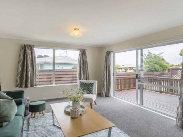 House for rent in Paraparaumu, Wellington