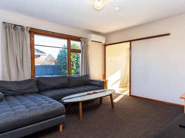 House for rent in Chaslands, Canterbury