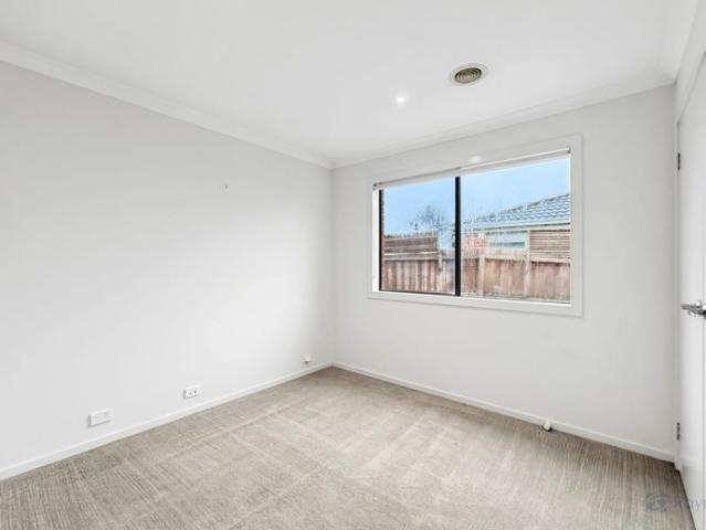 House for rent in Maddingley, Victoria