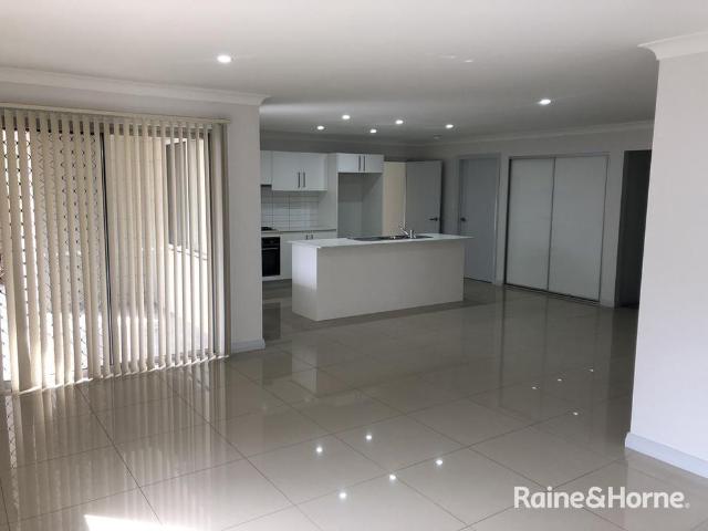House for rent in Manchester Square, New South Wales
