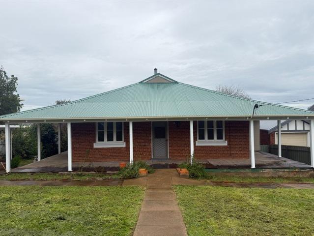 House for rent in Parkes, New South Wales
