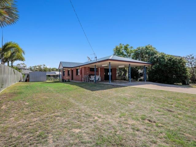 House for rent in Moore Park Beach, Queensland