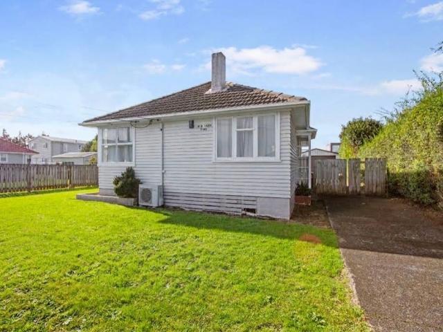 House for rent in McLennan, Papakura