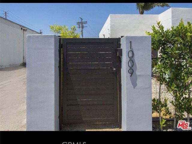 House for rent in Canoga Park, California