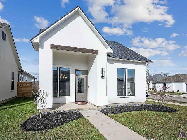 House for rent in Greenwell Springs, Louisiana