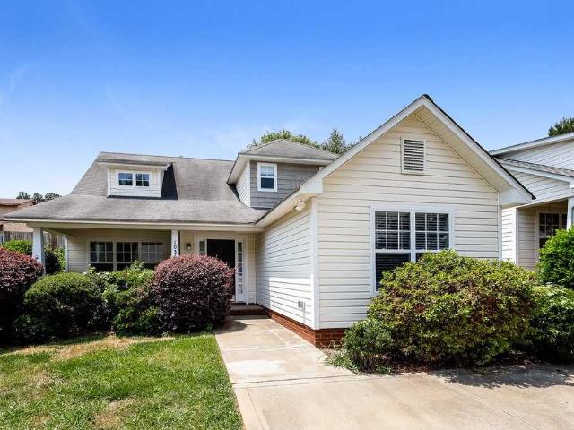 House for rent in Crestdale Crossing, Matthews
