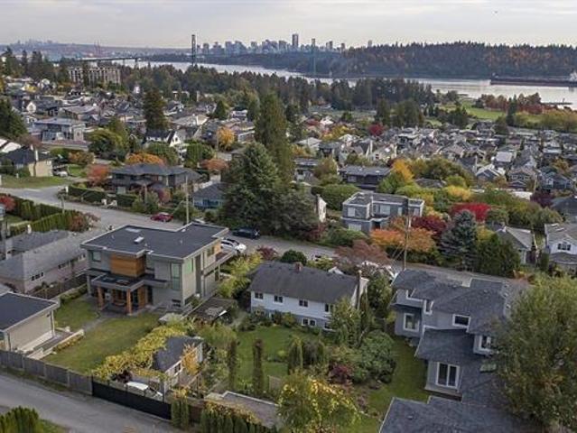 House for rent in West Vancouver, British Columbia