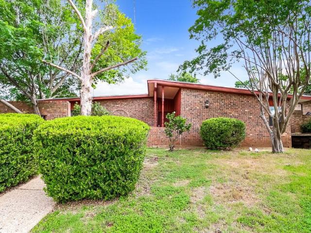 House for rent in Irving