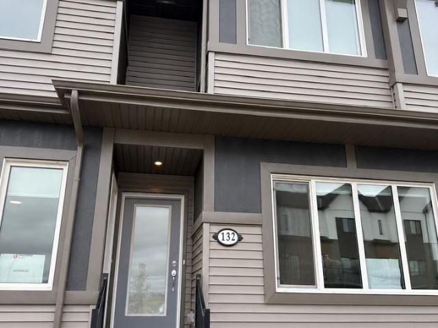 House for rent in Chappelle, Edmonton