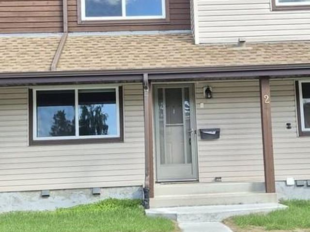 House for rent in Wedgewood, Alberta