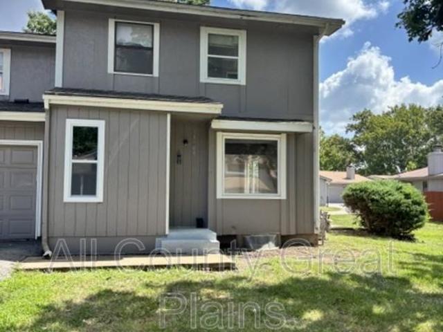 House for rent in Grandview, Missouri