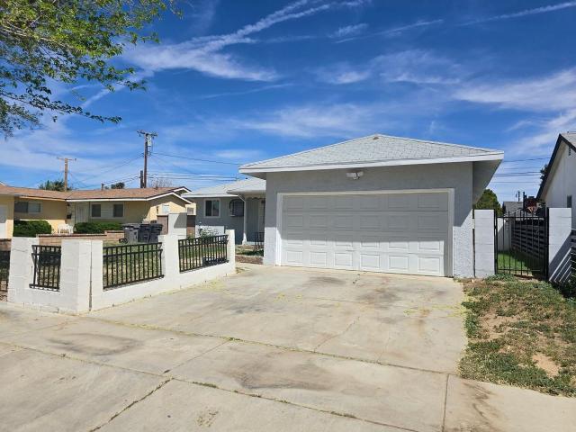 House for rent in Lancaster, California