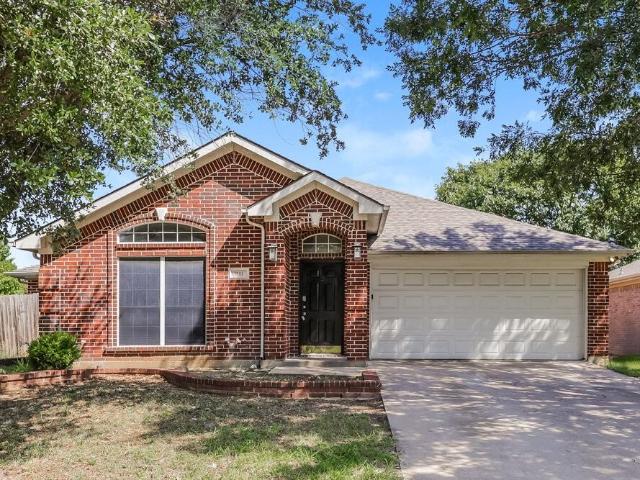 House for rent in Walnut Creek North, Mansfield