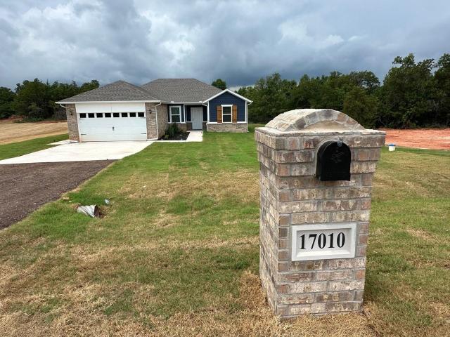 House for rent in Newalla