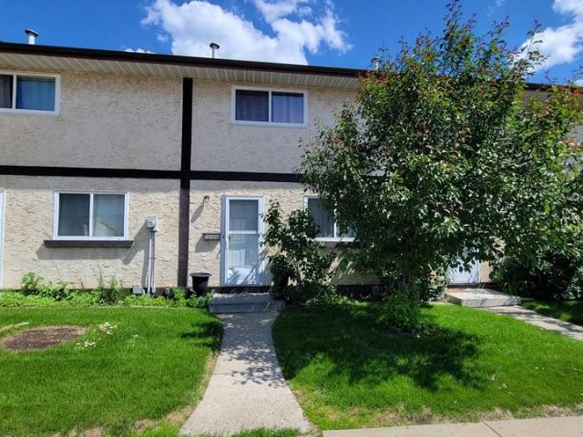 House for rent in Wedgewood, Alberta