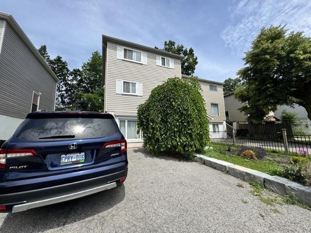 House for rent in Barrie, Ontario