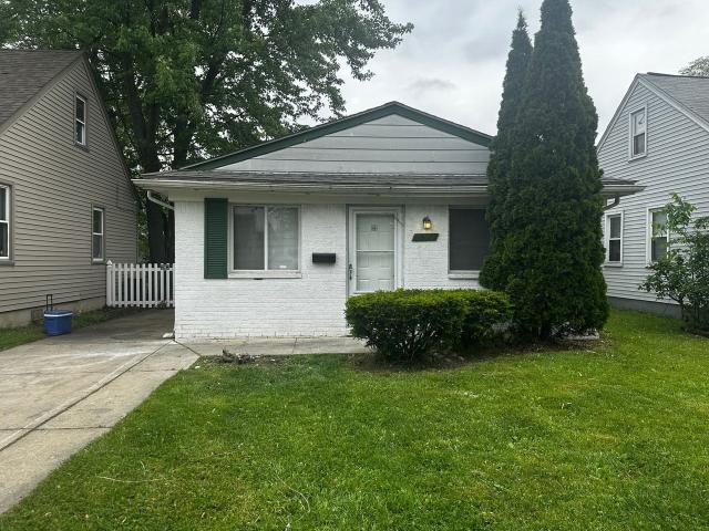 House for rent in Harper Woods