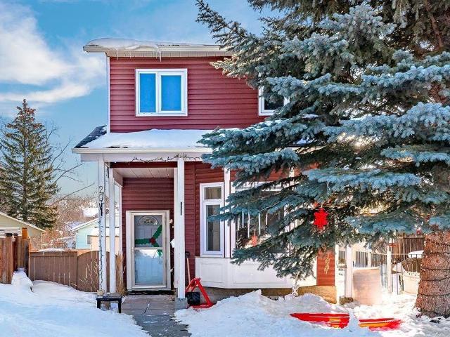 House for rent in McKenzie Lake, Calgary